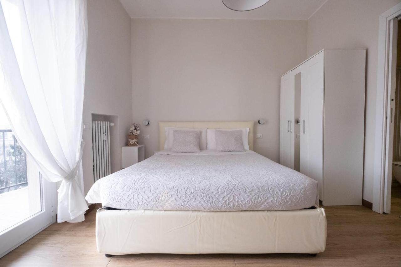 Cute & Cozy Rooms Train Station Bergamo Exterior foto